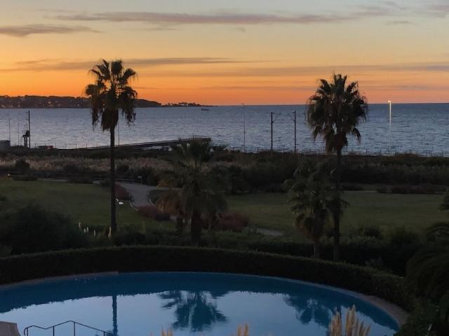 Vue Mer Juan Les Pins Antibes Luaran gambar